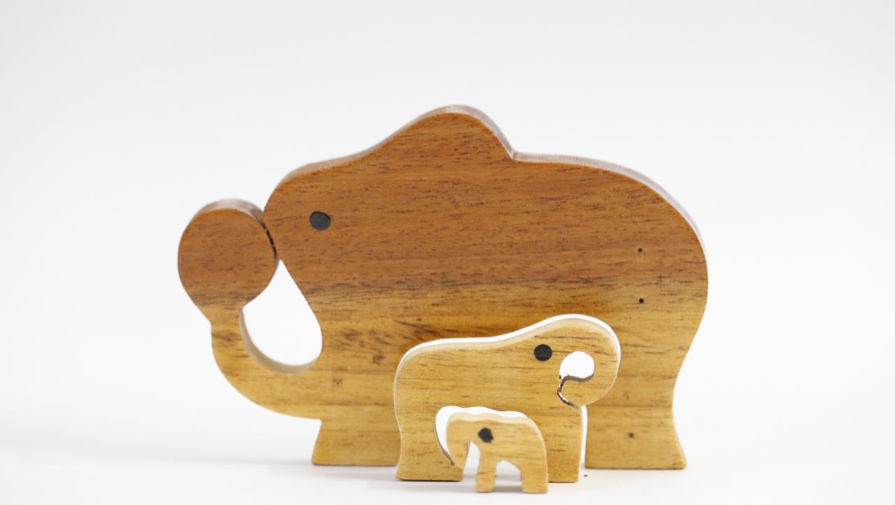 Wooden Elephant Family 3-Piece Jigsaw Puzzle